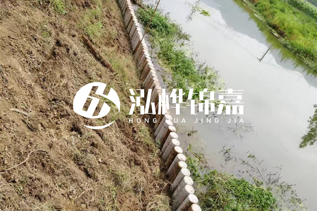 仿木樁施工前注意事項(xiàng)-水泥樁打樁機(jī)是怎么打樁的？