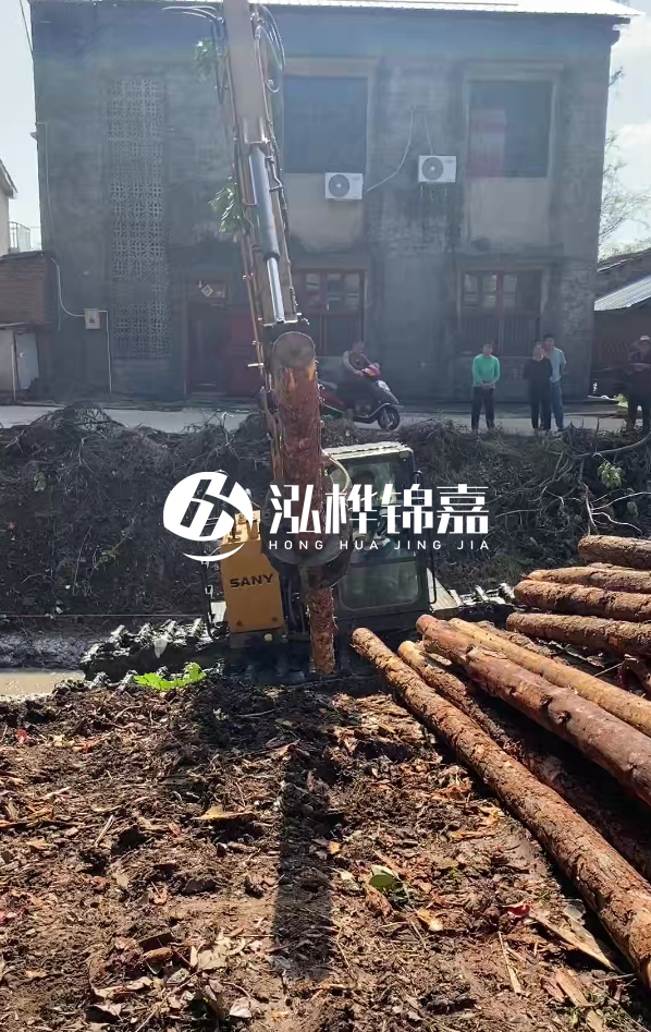 南昌河道清淤專業(yè)施工-履帶式挖機清理河道更方便嗎？