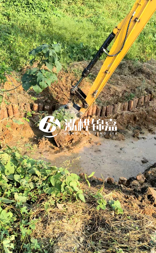 德州河道清淤專業(yè)施工-打完松木樁后為何需要立即清理淤泥？